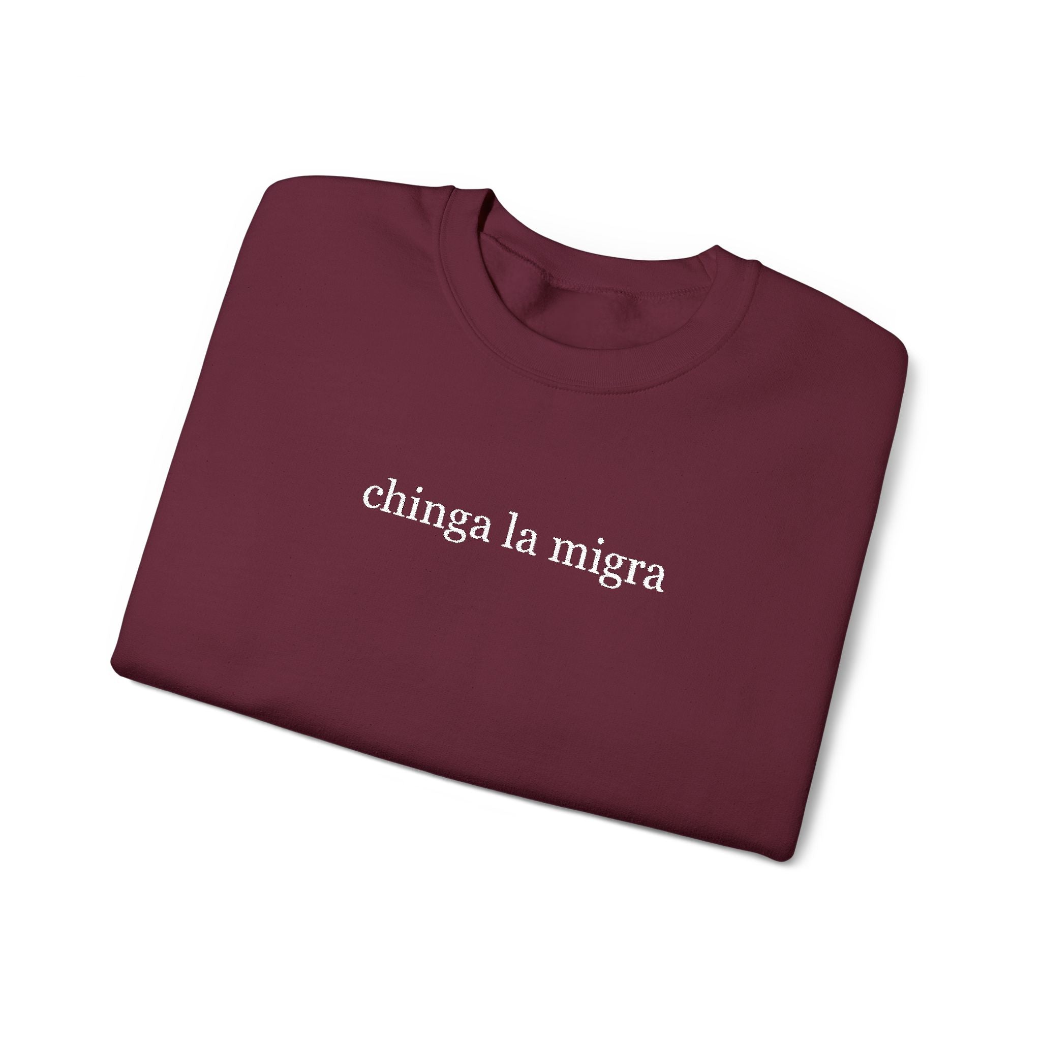 chinga la migra - Unisex Heavy Blend™ Crewneck Sweatshirt